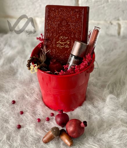 تصویر  باکس هدیه یلدایی دخترانه